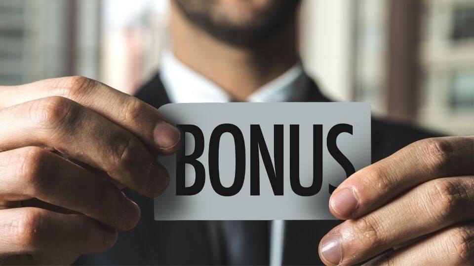 bonus 200 e quanti giorni di lavoro servono per riceverlo