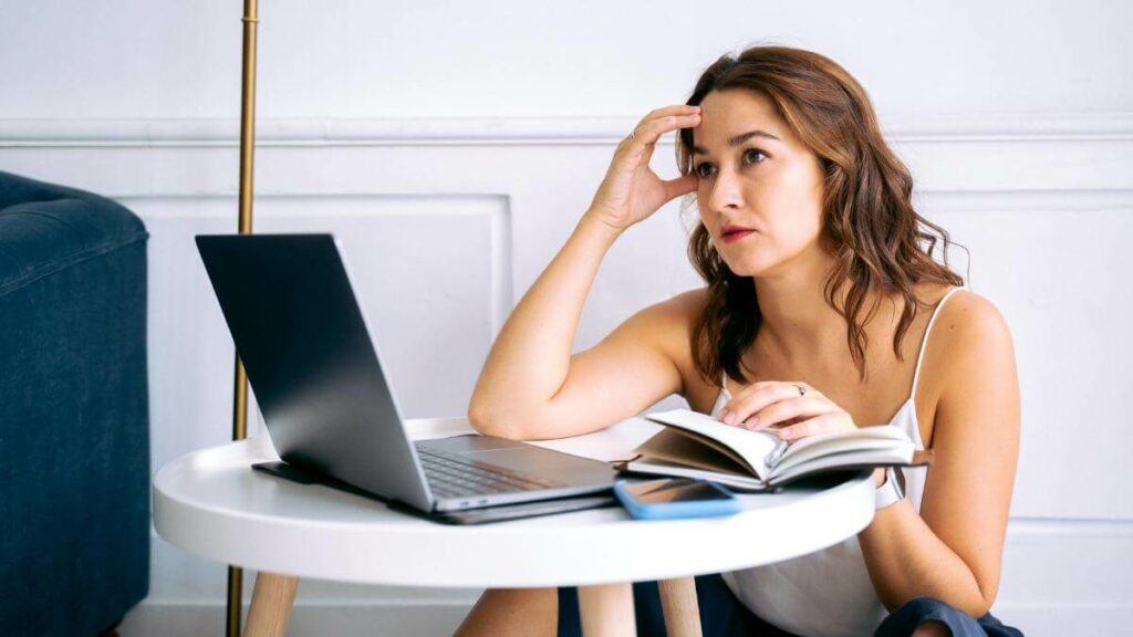 Sovraccarico cognitivo ne soffre un professionista su tre generando stress