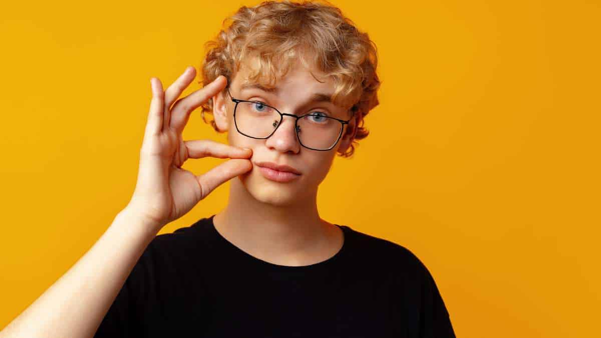 Il mutismo selettivo e gli approcci educativi e didattici, image size:1200x675