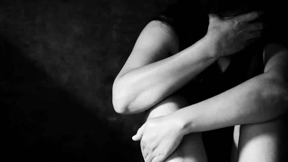 Stupro di gruppo: cause e dinamiche