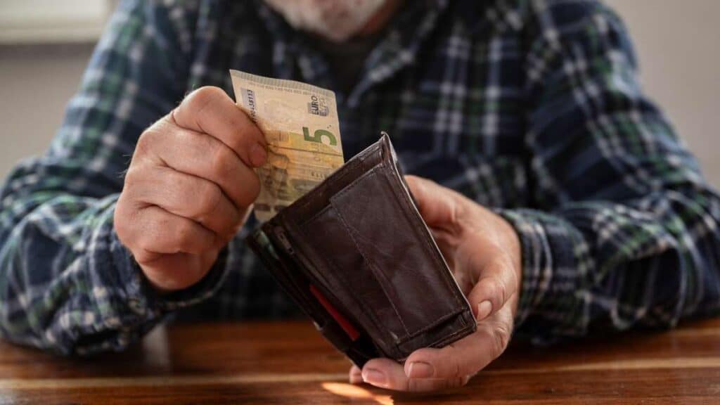 Diritti e requisiti della pensione anticipata spiegati in modo chiaro